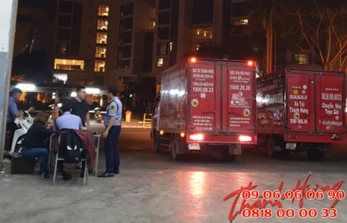 Đội ngũ đầu xe tải Thành Hưng đa trọng tải từ 500kg cho đến 5 tấn, có thể đáp ứng mọi nhu cầu sử dụng để chuyển nhà, chuyển văn phòng của khách hàng.
