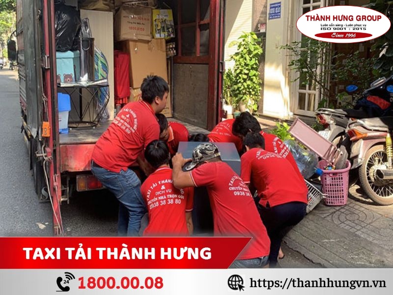 Đội ngũ nhân viên làm việc có tâm, nhanh nhẹn, phối hợp nhịp nhàng