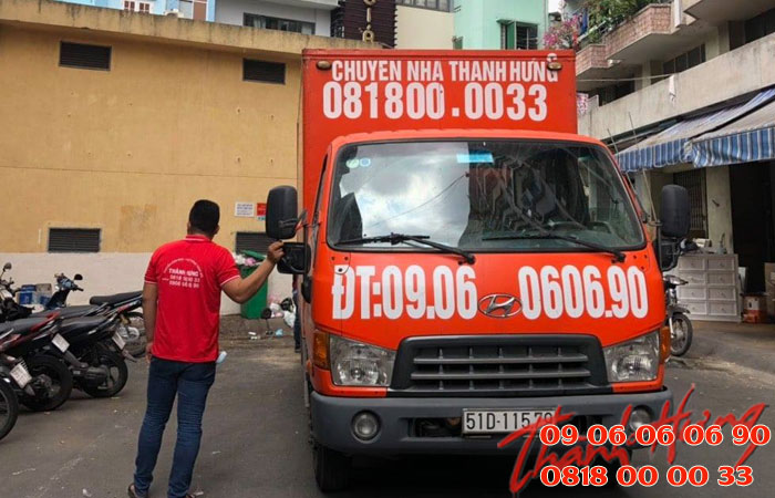 Taxi tải chở hàng giá rẻ Thành Hưng đã rất quen thuộc với rất nhiều khách hàng ở TPHCM