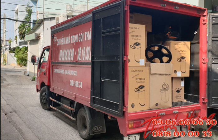 Taxi tải Thành Hưng luôn nỗ lực trong việc đảm bảo chất lượng nhân viên, tài xế và các xe tải cho thuê cung cấp cho khách hàng.
